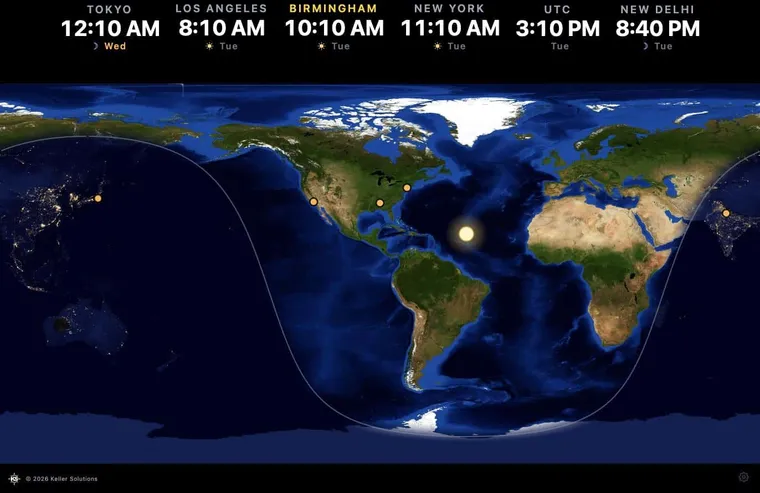 ChronoMap world clock showing 10:10 AM in Birmingham with Los Angeles, New York, New Delhi, and Tokyo times over a day/night map